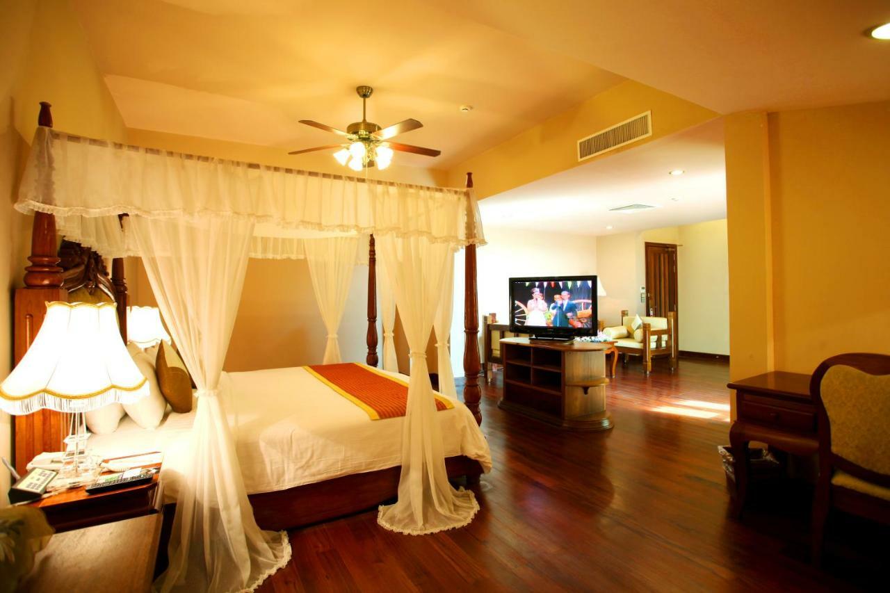 Bayon Era Hotel Сиемрип Экстерьер фото